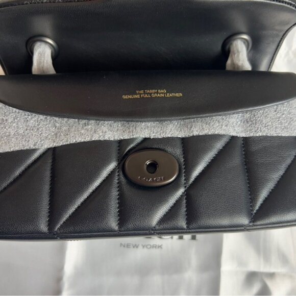 Coach Tabby Shoulder Bag 20 With Pillow Quilting - Picture 4 of 7